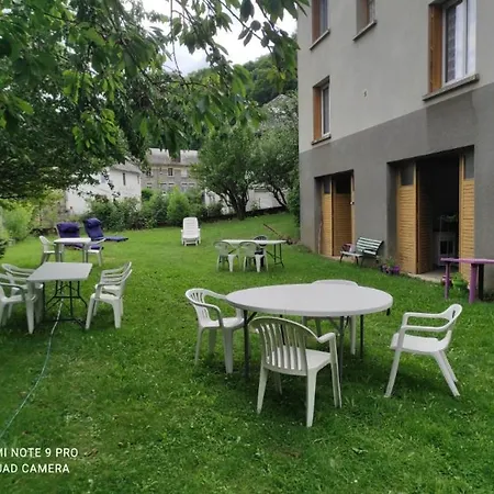 Iris, Saint Antoine, Orcival, Entre Sancy Et Volcans D'auvergne Apartment